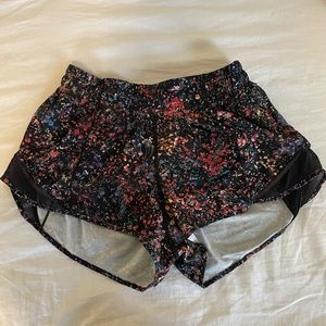 Lululemon hotty hot shorts